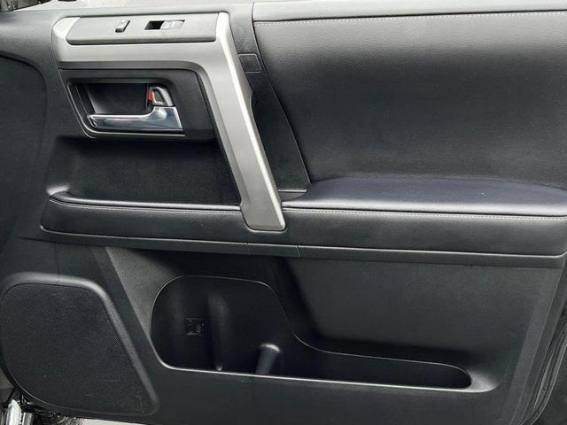 Photo of 2023 Midnight Black Metallic Toyota 4Runner