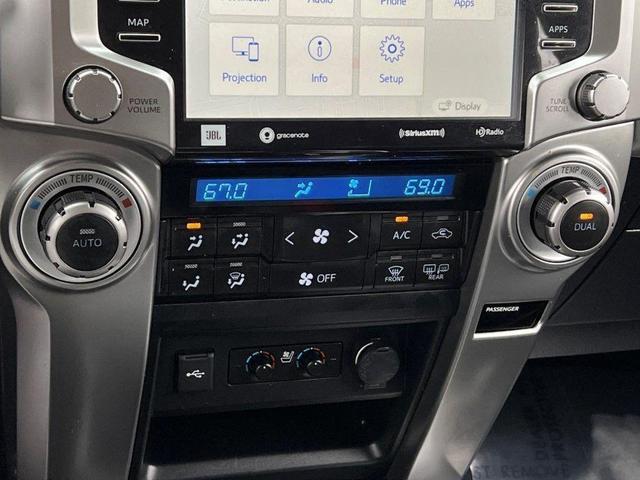 Photo of 2023 Midnight Black Metallic Toyota 4Runner