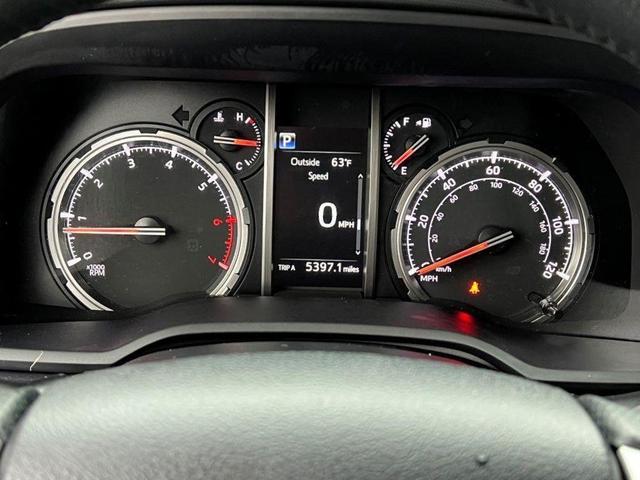 Photo of 2023 Midnight Black Metallic Toyota 4Runner