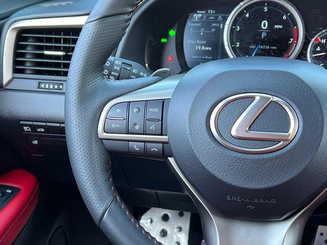Photo of 2022 Atomic Silver Lexus RX 350