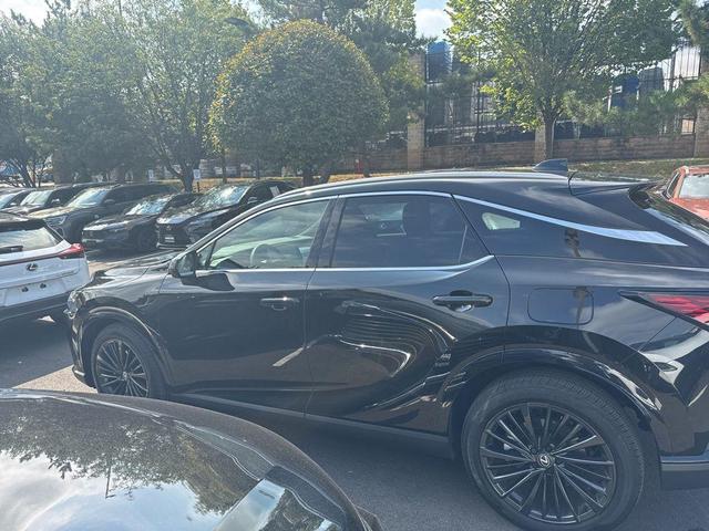 Photo of 2025 Caviar Lexus RX 350