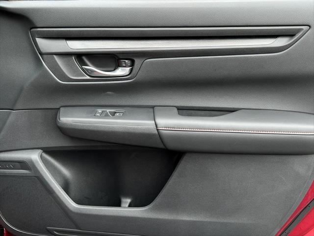 Photo of 2025 Radiant Red Metallic Honda CR-V Hybrid
