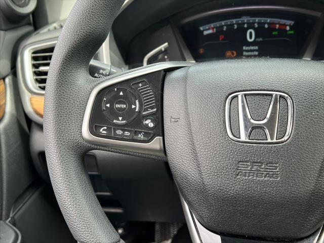 Photo of 2017 White Diamond Pearl Honda CR-V