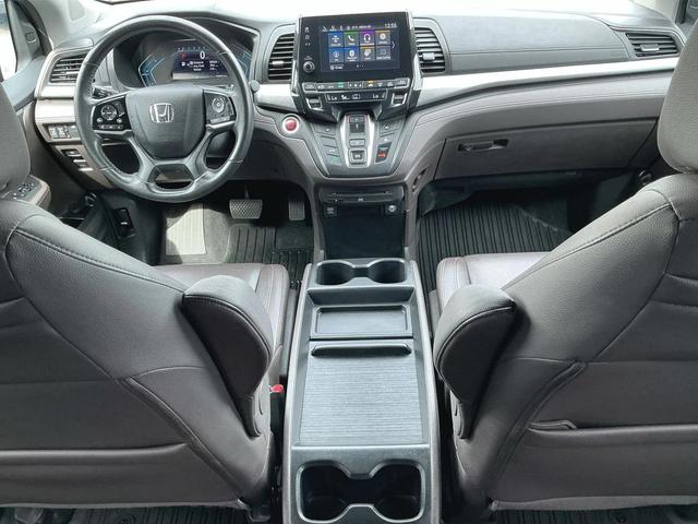 Photo of 2019 White Diamond Pearl Honda Odyssey
