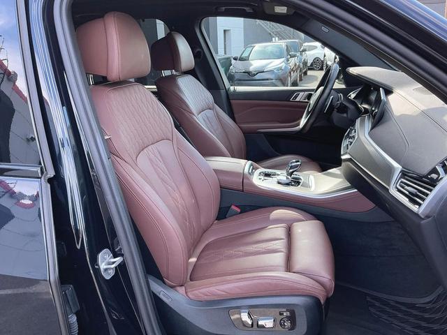 Photo of 2023 Carbon Black Metallic BMW X5 PHEV