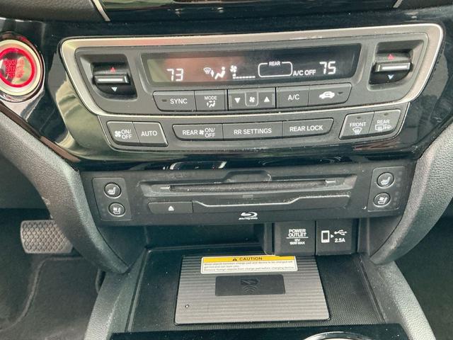 Photo of 2022 Crystal Black Pearl Honda Pilot