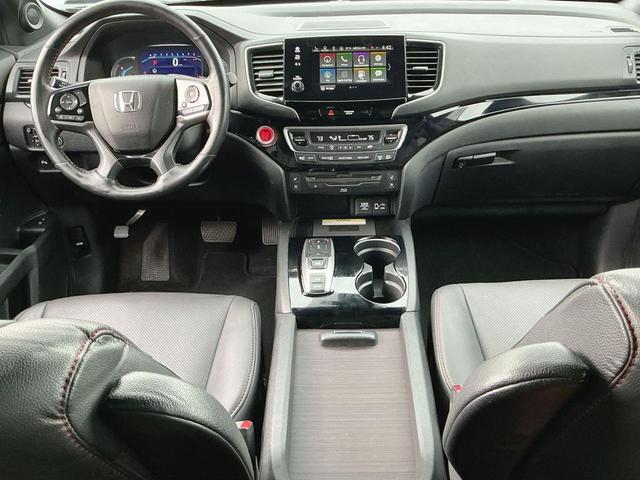 Photo of 2022 Crystal Black Pearl Honda Pilot
