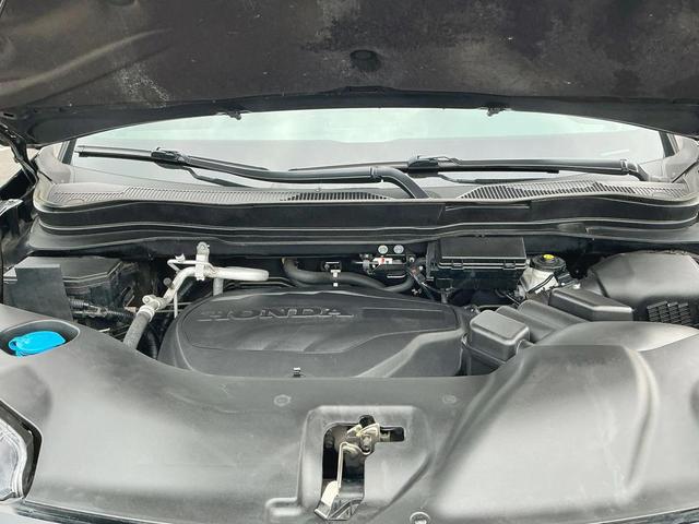 Photo of 2022 Crystal Black Pearl Honda Pilot