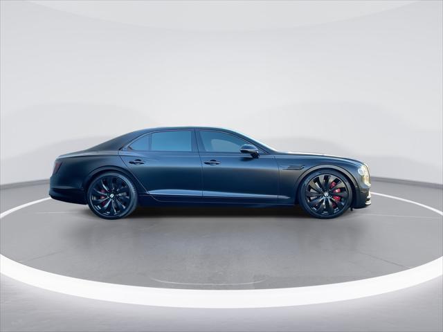 Photo of 2021 Black Bentley Flying Spur