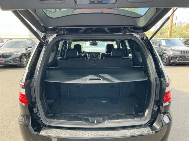Photo of 2022 DB Black Dodge Durango