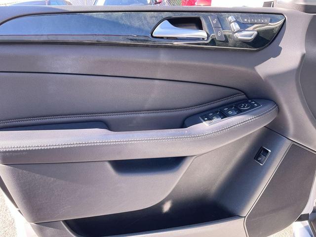 Photo of 2018 White Mercedes-Benz GLE 350