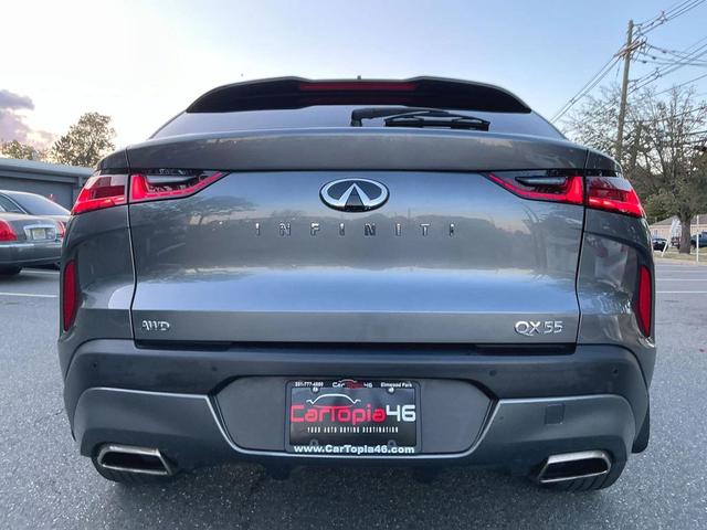 Photo of 2023 Graphite Shadow INFINITI QX55