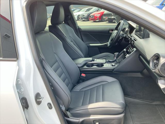 Photo of 2023 Ultra White Lexus IS 500