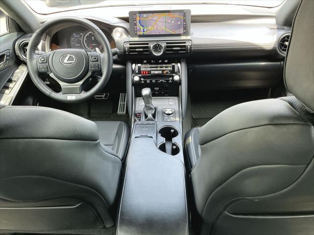 Photo of 2023 Ultra White Lexus IS 500