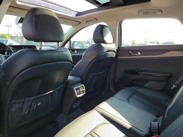 Photo of 2021 Everlasting Silver Kia K5