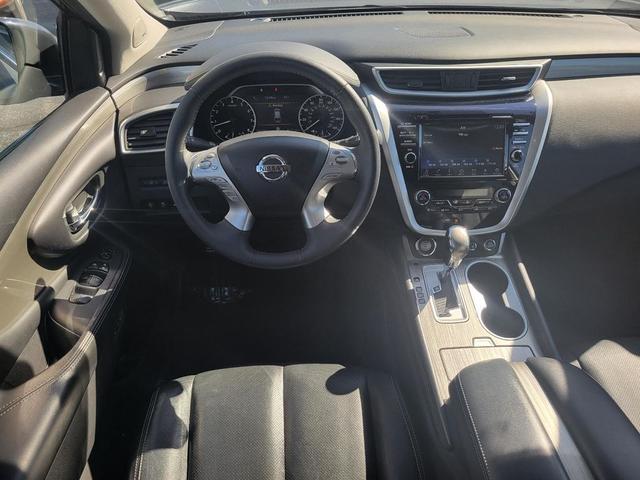 Photo of 2017 Gun Metallic Nissan Murano