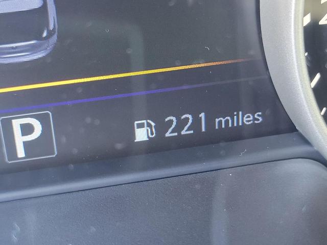 Photo of 2017 Gun Metallic Nissan Murano