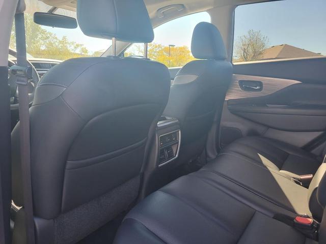 Photo of 2017 Gun Metallic Nissan Murano