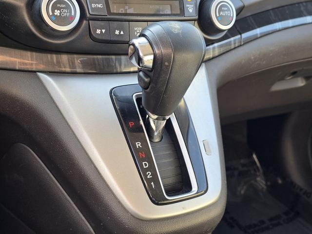 Photo of 2012 White Diamond Pearl Honda CR-V