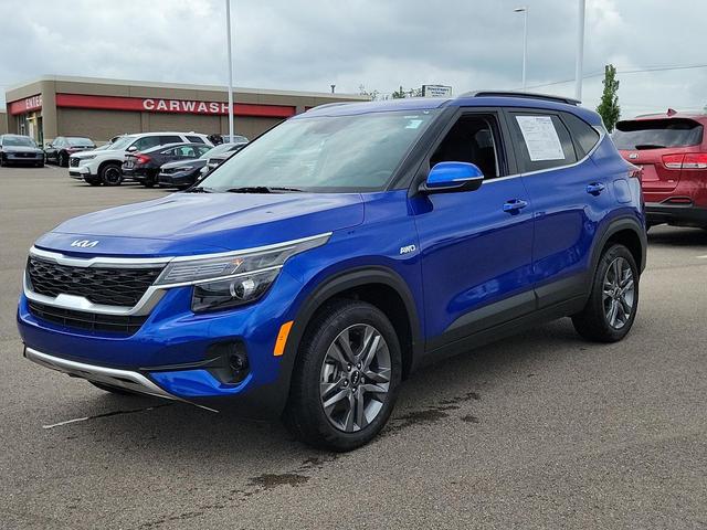 Photo of 2023 Neptune Blue Kia Seltos