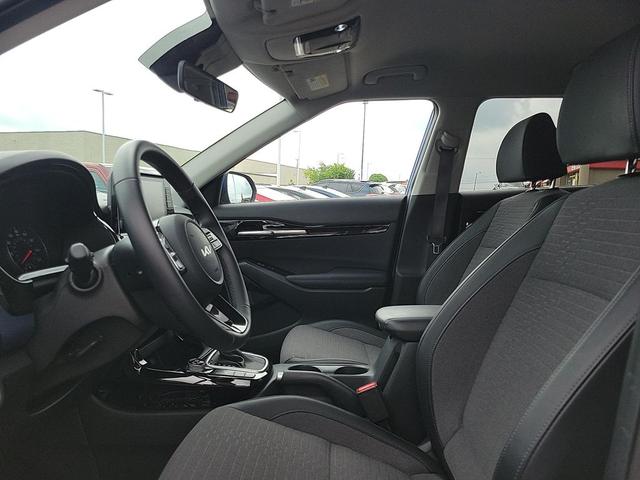 Photo of 2023 Neptune Blue Kia Seltos