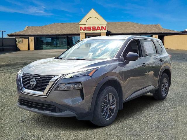 Photo of 2023 Gun Metallic Nissan Rogue