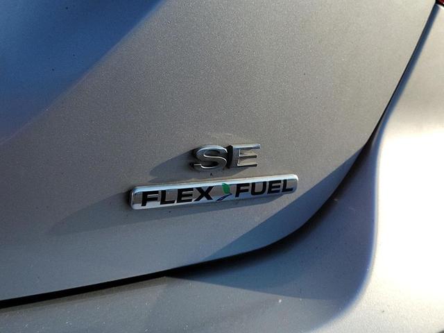 Photo of 2014 Ingot Silver Metallic Ford Focus