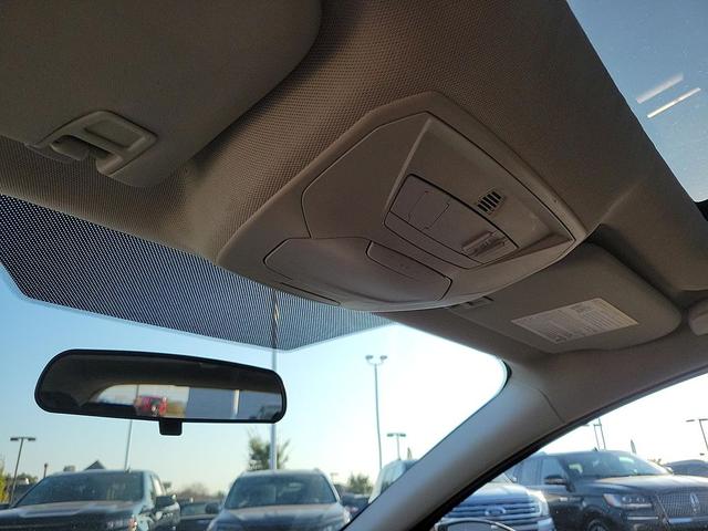 Photo of 2014 Ingot Silver Metallic Ford Focus