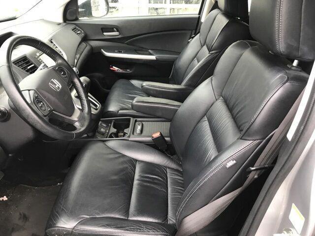 Photo of 2014 Alabaster Silver Metallic Honda CR-V