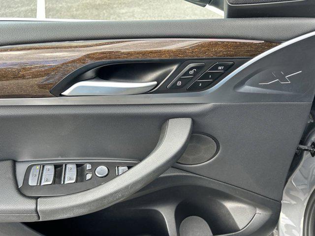 Photo of 2024 Skyscraper Grey Metallic BMW X3