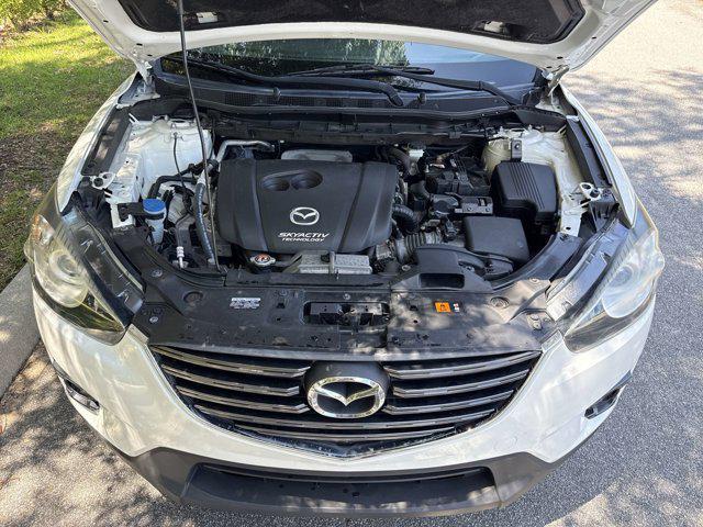 Photo of 2016 Crystal White Pearl Mica Mazda CX-5