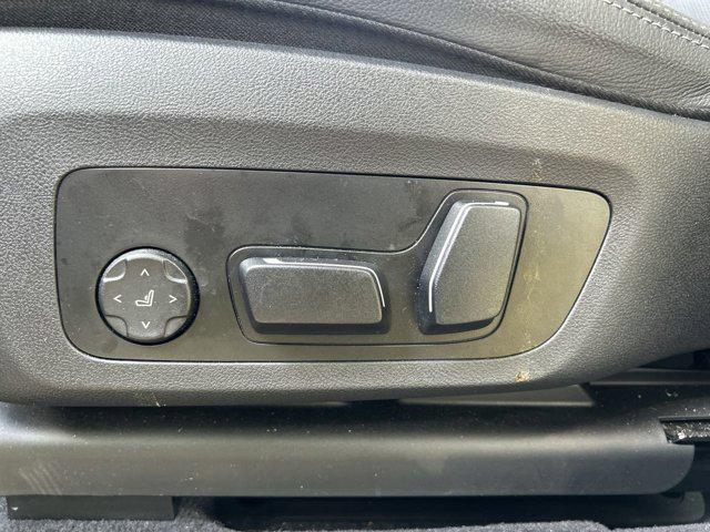 Photo of 2024 Jet Black BMW X3