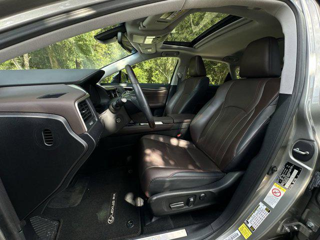 Photo of 2017 Silver Lexus RX 350