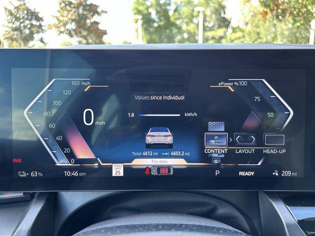 Photo of 2024 Alpine White BMW i5