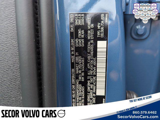 Photo of 2023 Fjord Blue Metallic Volvo XC40 Recharge Pure Electric
