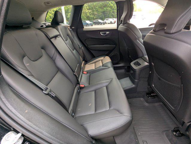 Photo of 2025 Onyx Black Volvo XC60 Plug-In Hybrid
