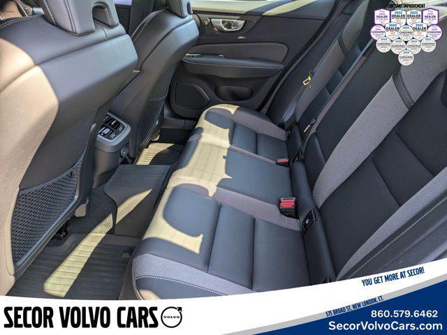 Photo of 2024 Platinum Gray Metallic Volvo S60