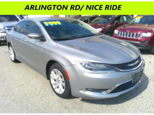 2015 Chrysler 200