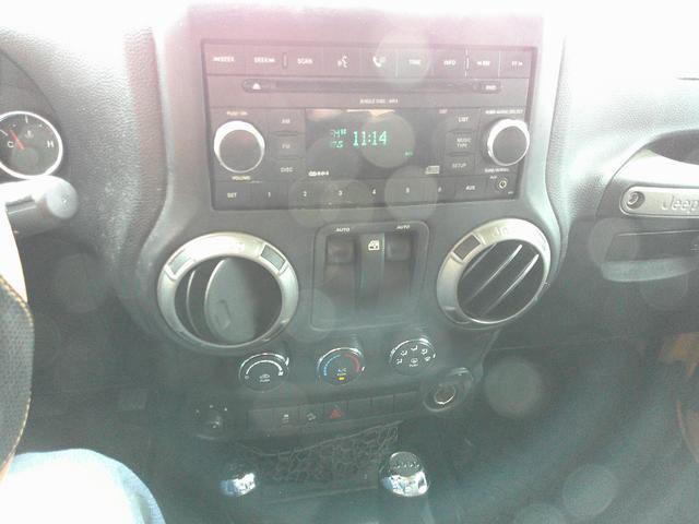 Photo of 2012 Dozer Jeep Wrangler