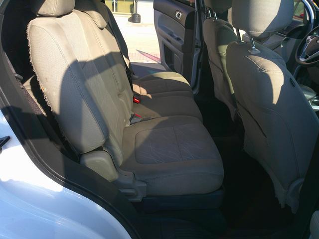Photo of 2014 Oxford White Ford Explorer