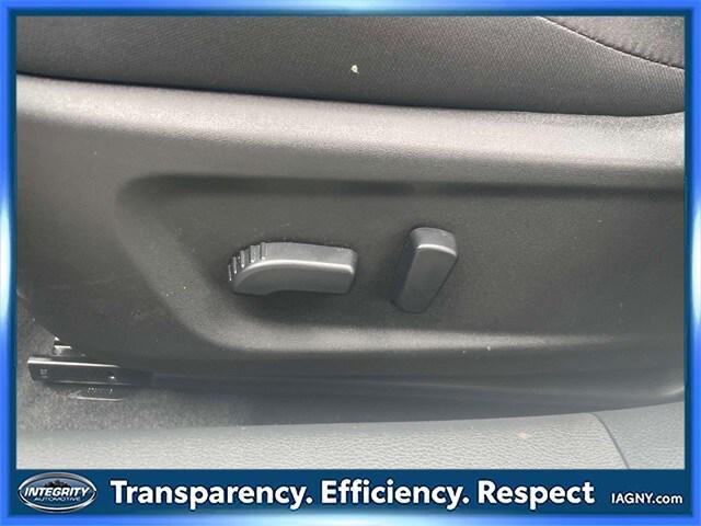 Photo of 2024 Pearl White Tricoat Nissan Altima