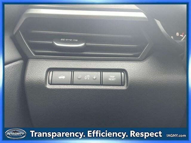 Photo of 2024 Pearl White Tricoat Nissan Altima