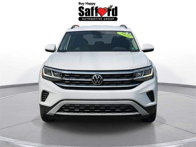 Photo of 2021 Pure White Volkswagen Atlas