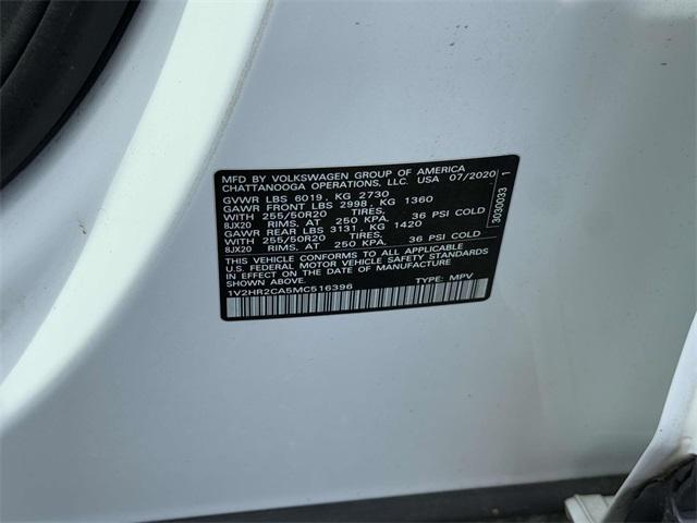 Photo of 2021 Pure White Volkswagen Atlas