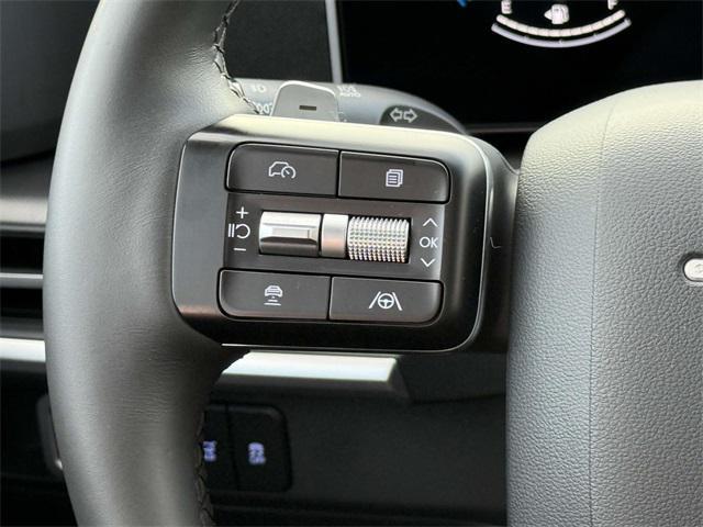 Photo of 2024 Shimmering Silver Hyundai SANTA FE