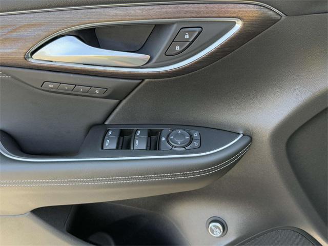 Photo of 2023 Ebony Twilight Metallic Buick Envision