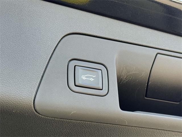 Photo of 2023 Ebony Twilight Metallic Buick Envision