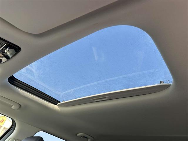 Photo of 2024 Phantom Black Hyundai SANTA FE