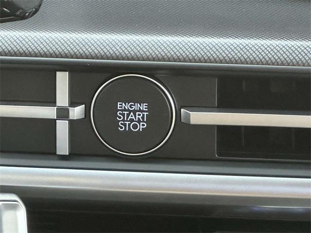 Photo of 2024 Phantom Black Hyundai SANTA FE