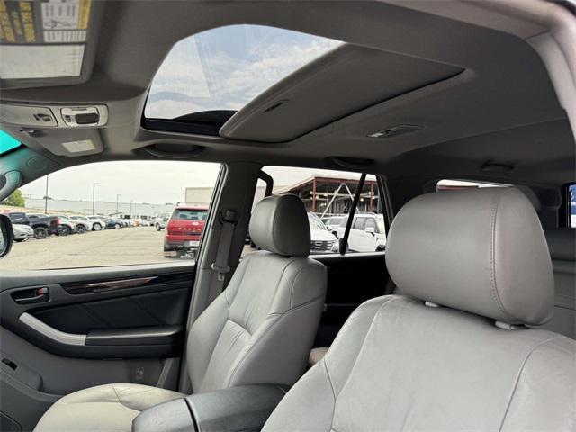 Photo of 2009 Galactic Gray Toyota 4Runner